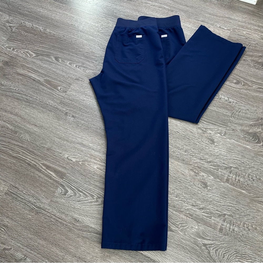 Bundle 2 Figs Technical Collection Pull-On Scrub … - image 4